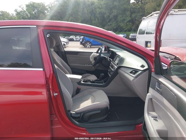 Продажа на аукционе авто 2018 Hyundai Sonata Sel, vin: 5NPE34AF5JH628860, номер лота: 45887804