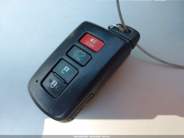 Toyota Rav4 Limited 2018 2T3DFREV0JW856162 Image 11