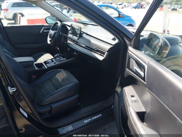 45887824 :رقم المزاد ، JA4J3VA89RZ036589 vin ، 2024 Mitsubishi Outlander Se 2.5 2wd/se Black Edition S-awc/se Black Edition W/pano Roof S-awc مزاد بيع