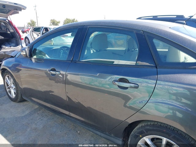 Ford FOCUS SE 2015 1FADP3F20FL316941 Image 14
