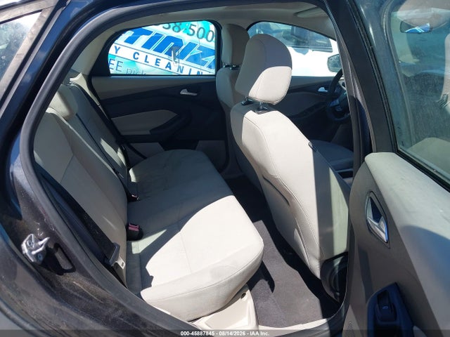 Ford FOCUS SE 2015 1FADP3F20FL316941 Image 8