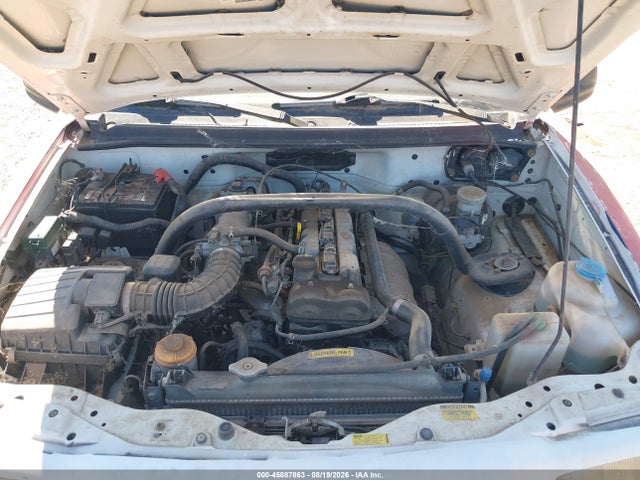 45887863 :رقم المزاد ، 2CNBJ13C5Y6929391 vin ، 2000 Chevrolet Tracker Hard Top مزاد بيع