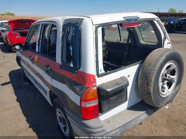 45887863 :رقم المزاد ، 2CNBJ13C5Y6929391 vin ، 2000 Chevrolet Tracker Hard Top مزاد بيع