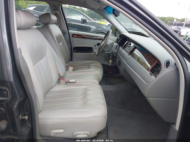 Aukcja sprzedaży 1998 Lincoln Town Car Executive, vin: 1LNFM81W3WY712010, numer aukcji: 45887887