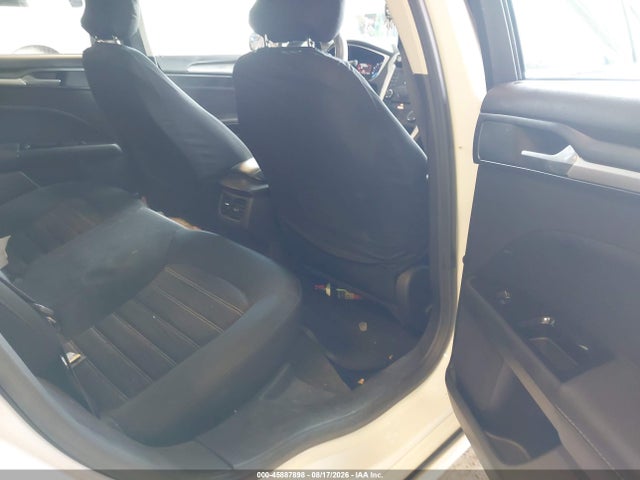 45887898 :رقم المزاد ، 3FA6P0H79GR151801 vin ، 2016 Ford Fusion Se مزاد بيع