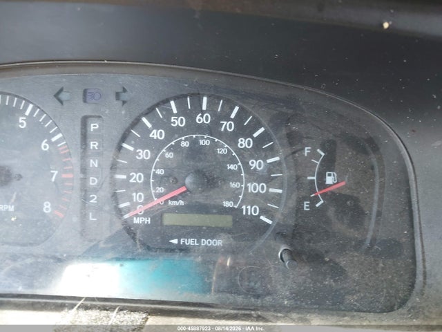 Продажа на аукционе авто 2000 Toyota Sienna Le, vin: 4T3ZF13C5YU240234, номер лота: 45887923