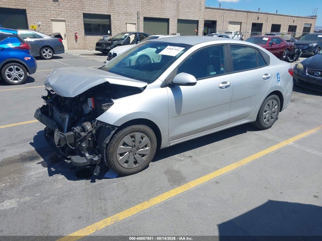 KIA RIO S 2019 3KPA24AB0KE197493 Image 2