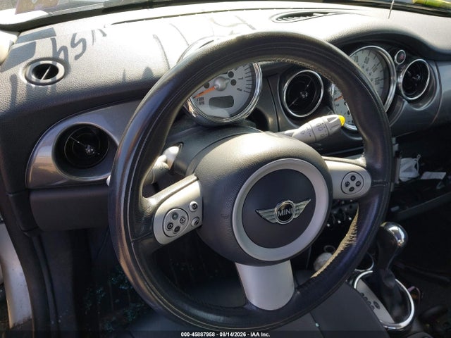 2006 Mini Cooper მანქანა იყიდება აუქციონზე, vin: WMWRC33586TK15489, აუქციონის ნომერი: 45887958