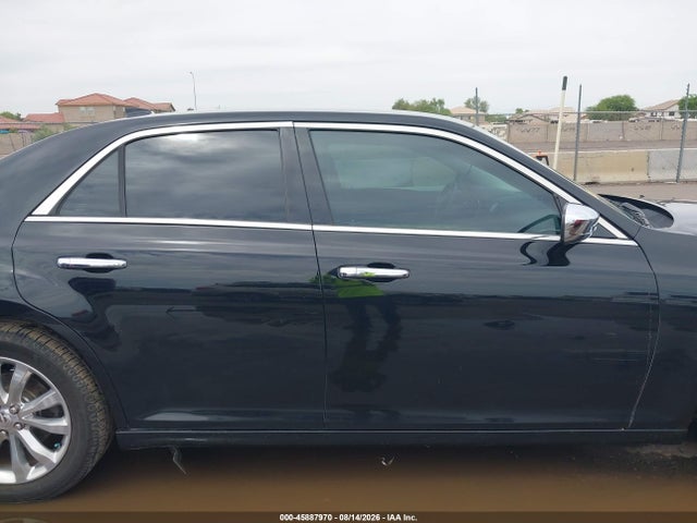 Chrysler 300 Limited Awd 2018 2C3CCAKG9JH194999 Image 13