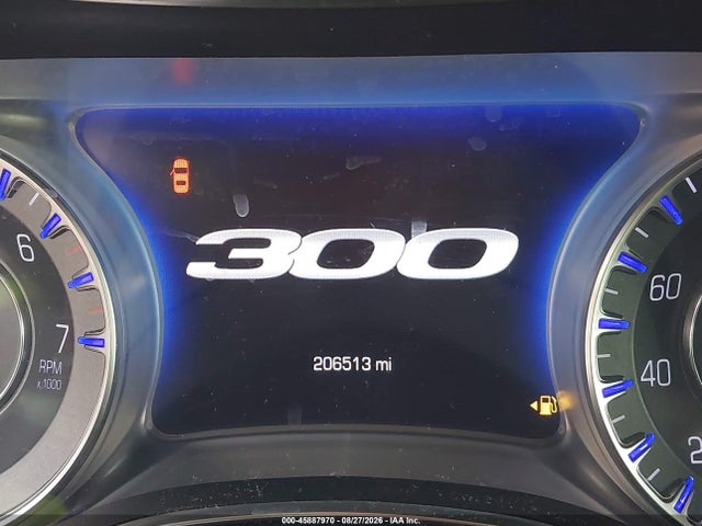Chrysler 300 Limited Awd 2018 2C3CCAKG9JH194999 Image 15