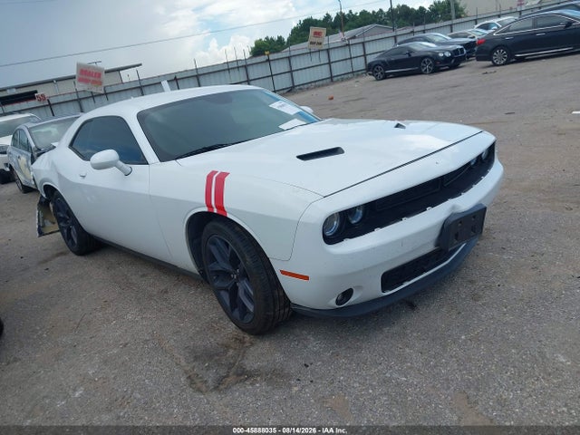 Auction sale of the 2019 Dodge Challenger Sxt, vin: 2C3CDZAG8KH587634, lot number: 45888035