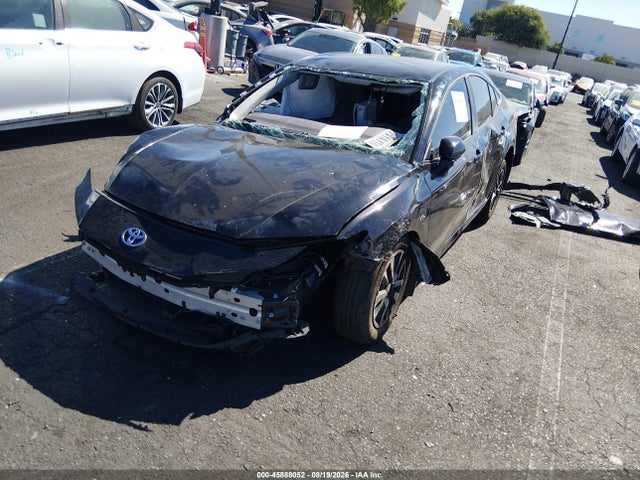 Toyota CAMRY LE 2025 4T1DAACKXSU204247 Image 2