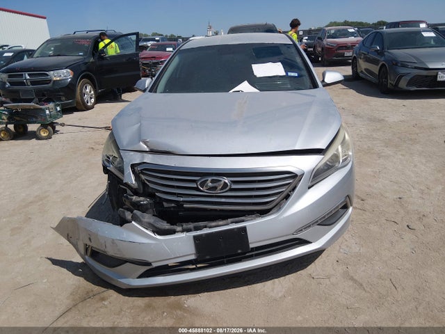 Продажа на аукционе авто 2015 Hyundai Sonata Se, vin: 5NPE24AF8FH045855, номер лота: 45888102