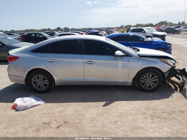 Продажа на аукционе авто 2015 Hyundai Sonata Se, vin: 5NPE24AF8FH045855, номер лота: 45888102