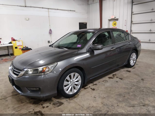 Продажа на аукционе авто 2014 Honda Accord Ex-l, vin: 1HGCR2F87EA266825, номер лота: 45888120