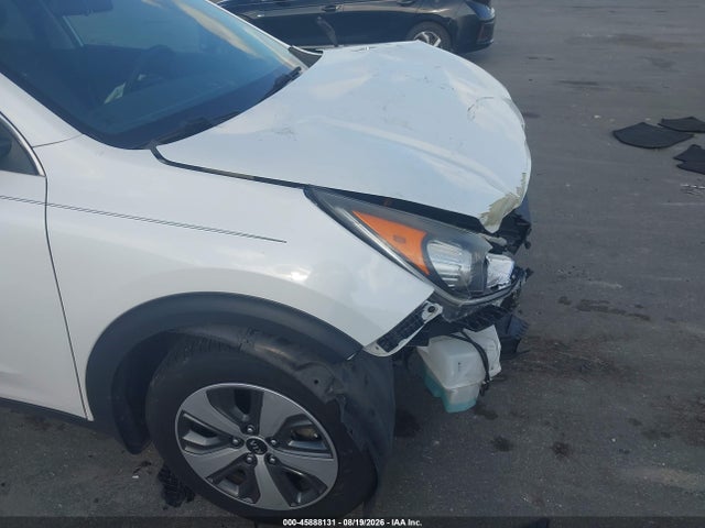 2018 Kia Niro Lx მანქანა იყიდება აუქციონზე, vin: KNDCB3LC9J5204587, აუქციონის ნომერი: 45888131