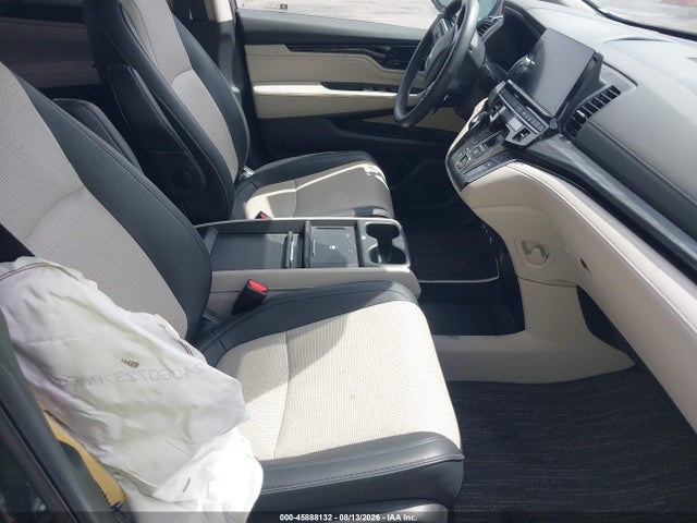 Honda Odyssey Elite 2025 5FNRL6H97SB006936 Image 5