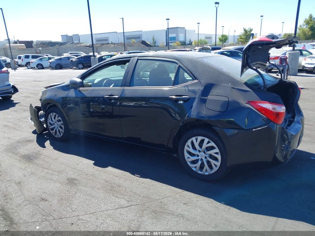 Toyota COROLLA LE 2018 5YFBURHE7JP786730 Image 14