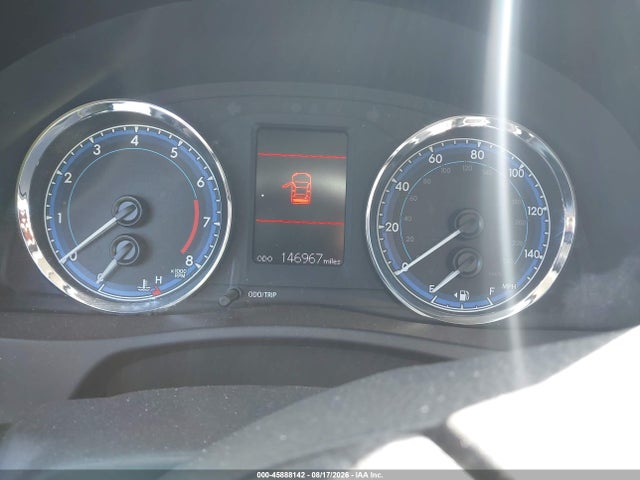 Toyota COROLLA LE 2018 5YFBURHE7JP786730 Image 15