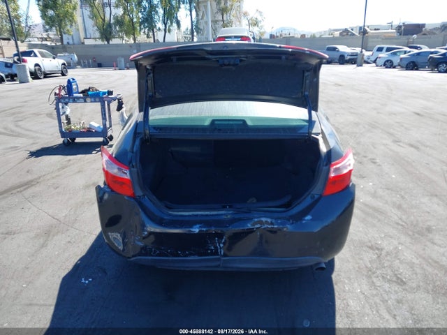 Toyota COROLLA LE 2018 5YFBURHE7JP786730 Image 16
