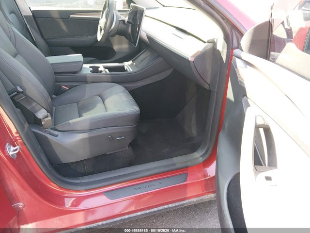 Продаж на аукціоні авто 2023 Tesla Model Y Awd/long Range Dual Motor All-wheel Drive, vin: 7SAYGDEEXPF714596, номер лоту: 45888165