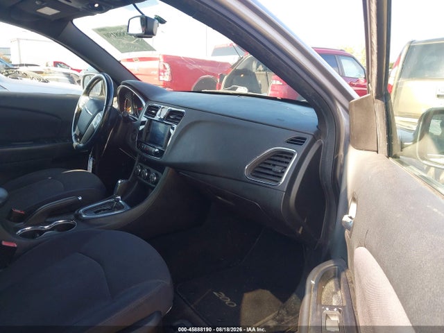 45888190 :رقم المزاد ، 1C3CCBBB9DN578481 vin ، 2013 Chrysler 200 Touring مزاد بيع