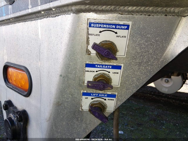 Aukcja sprzedaży 2015 Mac Trailer Mfg Trailer, vin: 5MADN4035FC033872, numer aukcji: 45888206
