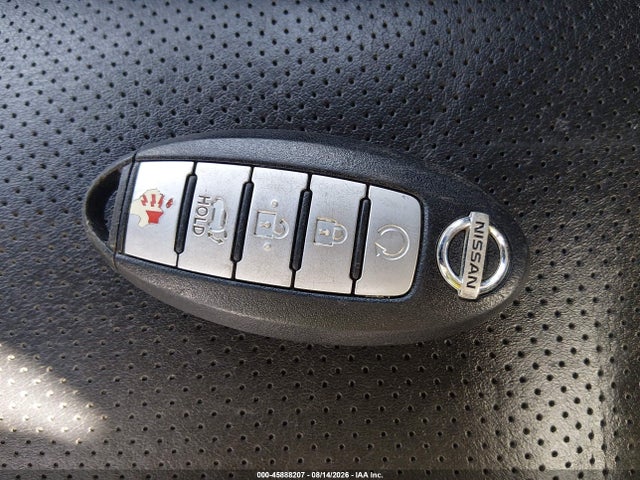 2017 Nissan Rogue Sl მანქანა იყიდება აუქციონზე, vin: JN8AT2MV1HW257615, აუქციონის ნომერი: 45888207