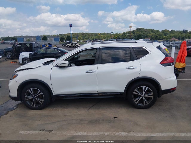 2017 Nissan Rogue Sl მანქანა იყიდება აუქციონზე, vin: JN8AT2MV1HW257615, აუქციონის ნომერი: 45888207
