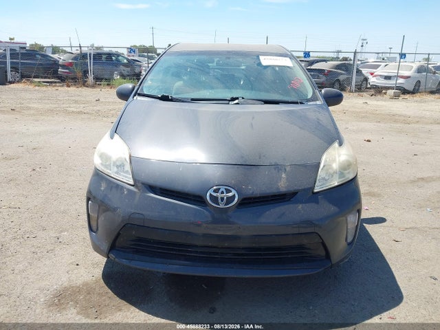 Toyota Prius Two 2015 JTDKN3DU5F0413176 Image 12