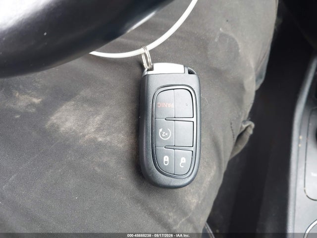 2019 Jeep Cherokee Latitude Plus 4x4 მანქანა იყიდება აუქციონზე, vin: 1C4PJMLX0KD375135, აუქციონის ნომერი: 45888238