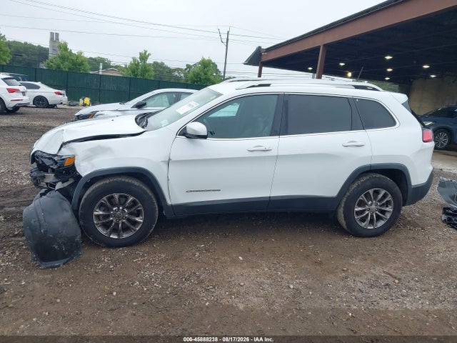 2019 Jeep Cherokee Latitude Plus 4x4 მანქანა იყიდება აუქციონზე, vin: 1C4PJMLX0KD375135, აუქციონის ნომერი: 45888238