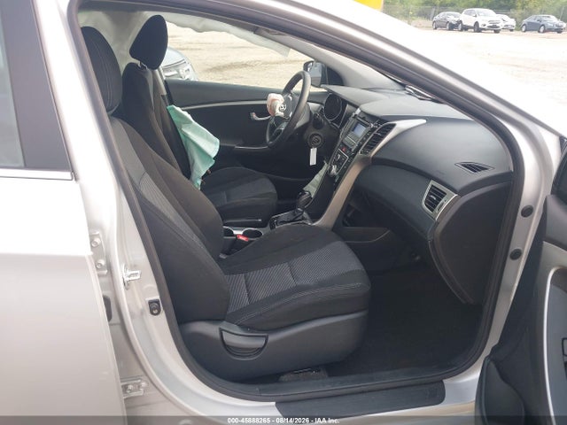 Продажа на аукционе авто 2017 Hyundai Elantra Gt, vin: KMHD35LH5HU376863, номер лота: 45888265