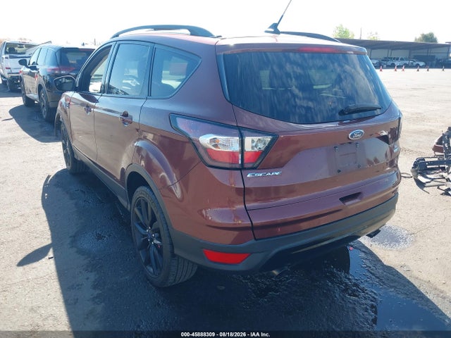 Ford ESCAPE SE 2018 1FMCU9GD5JUA92274 Image 3
