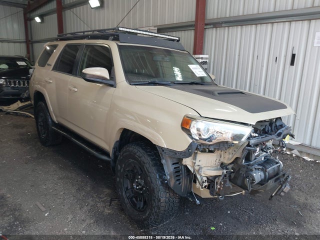 Auction sale of the 2016 Toyota 4runner Trd Pro, vin: JTEBU5JR2G5320551, lot number: 45888318