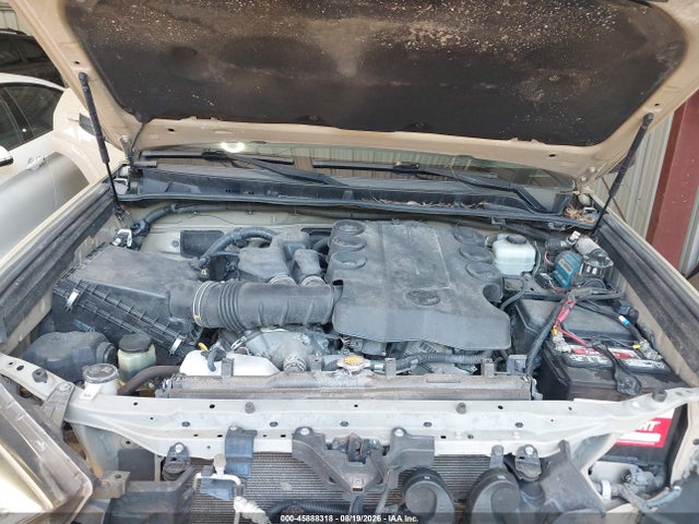 45888318 :رقم المزاد ، JTEBU5JR2G5320551 vin ، 2016 Toyota 4runner Trd Pro مزاد بيع