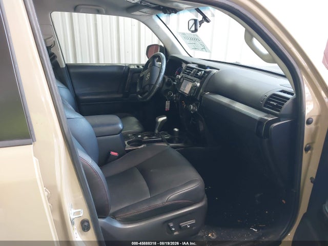 45888318 :رقم المزاد ، JTEBU5JR2G5320551 vin ، 2016 Toyota 4runner Trd Pro مزاد بيع
