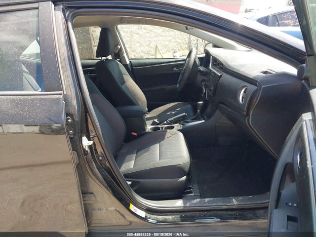 2019 Toyota Corolla Le მანქანა იყიდება აუქციონზე, vin: 2T1BURHE3KC135998, აუქციონის ნომერი: 45888325