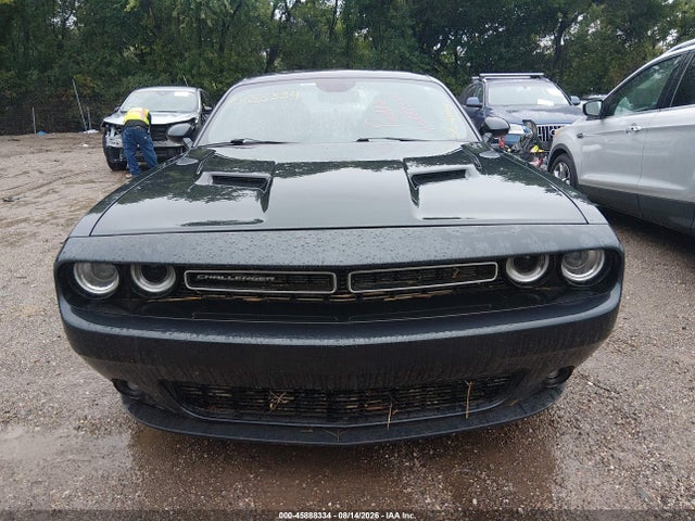45888334 :رقم المزاد ، 2C3CDZAG2GH275977 vin ، 2016 Dodge Challenger Sxt مزاد بيع