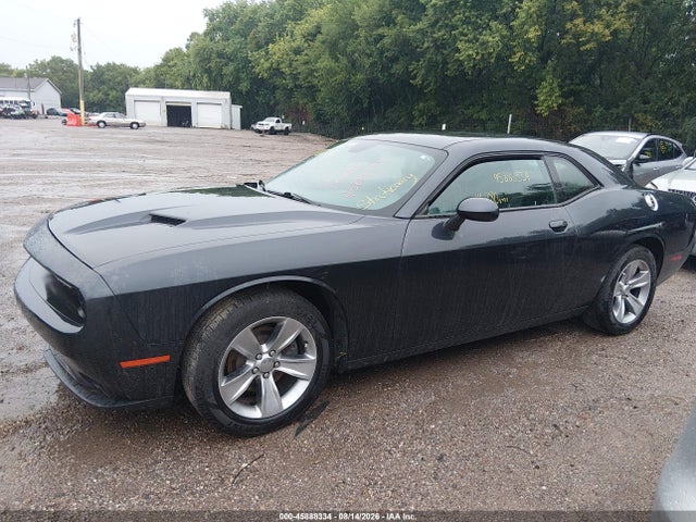 45888334 :رقم المزاد ، 2C3CDZAG2GH275977 vin ، 2016 Dodge Challenger Sxt مزاد بيع