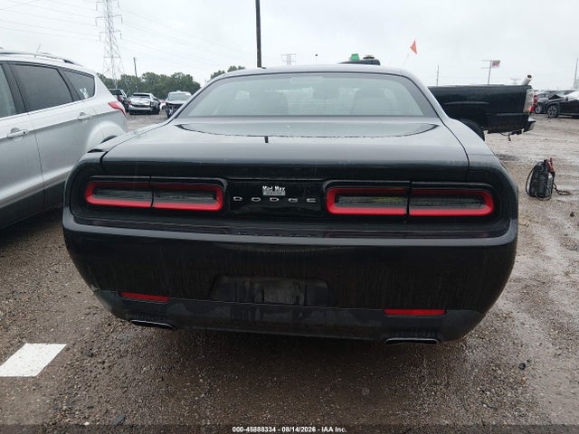 45888334 :رقم المزاد ، 2C3CDZAG2GH275977 vin ، 2016 Dodge Challenger Sxt مزاد بيع