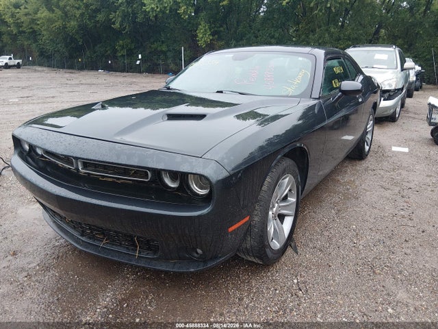 45888334 :رقم المزاد ، 2C3CDZAG2GH275977 vin ، 2016 Dodge Challenger Sxt مزاد بيع