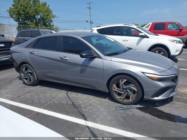 2025 Hyundai Elantra Sel Sport მანქანა იყიდება აუქციონზე, vin: KMHLM4DG1SU999347, აუქციონის ნომერი: 45888357