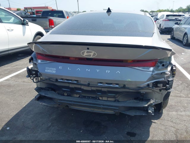 2025 Hyundai Elantra Sel Sport მანქანა იყიდება აუქციონზე, vin: KMHLM4DG1SU999347, აუქციონის ნომერი: 45888357