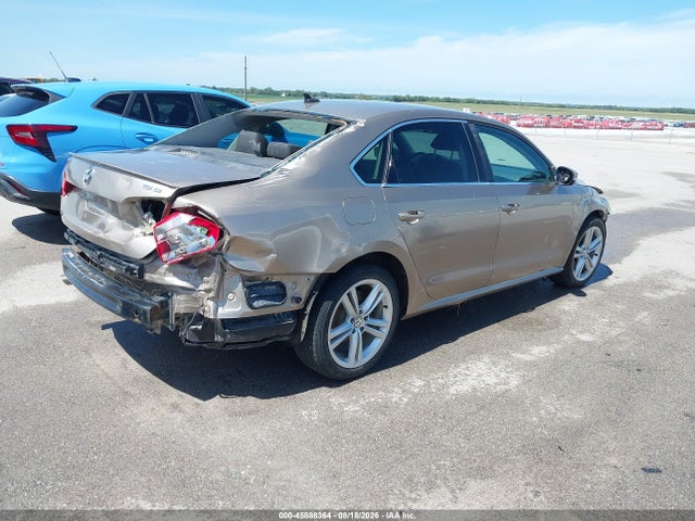 Aukcja sprzedaży 2015 Volkswagen Passat 2.0l Tdi Se, vin: 1VWBV7A34FC067569, numer aukcji: 45888364