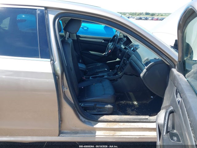 Aukcja sprzedaży 2015 Volkswagen Passat 2.0l Tdi Se, vin: 1VWBV7A34FC067569, numer aukcji: 45888364