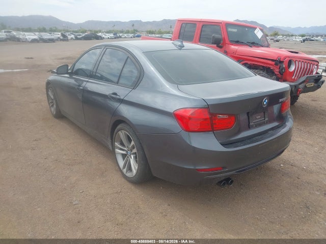 WBA3A5C56EF605933 BMW 328I