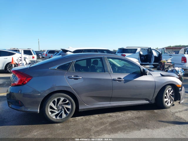 Honda CIVIC EX 2018 2HGFC2F71JH602728 Image 14