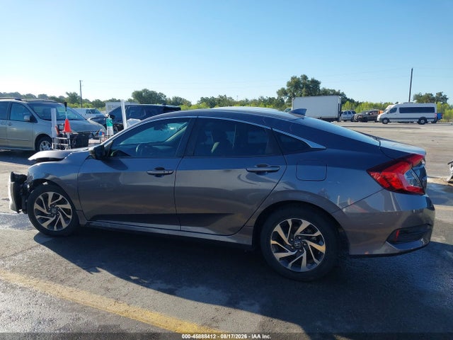 Honda CIVIC EX 2018 2HGFC2F71JH602728 Image 15