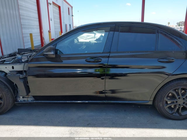 Mercedes-Benz C 300 2016 55SWF4JB5GU132911 Image 14